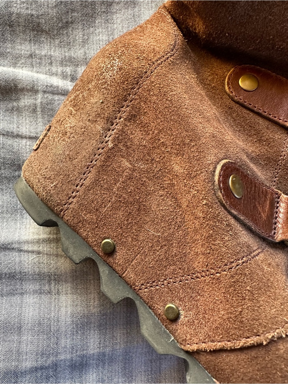 Sorel Brown Suede Lace-Up Wedge Boots - Picture 6 of 7